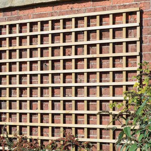 Picture of Grange 1.8x1.2m Heavy Duty Square Trellis Green
