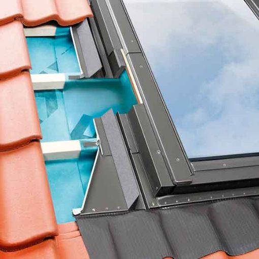 Picture of Fakro EHV-A 01 550x780mm High Profiled Tile Flashing Up to 90mm