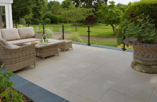 Picture of Pavestone Amalfi 900x600mm Beige Pack 11 (Home Delivery)