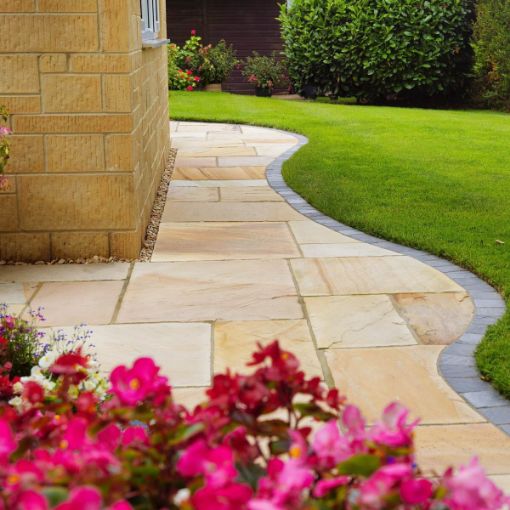 Picture of Pavestone Classic Sandstone 19.5m2 Project Pack 22mm Calibrated Golden Fossil